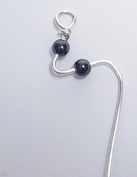Nancy Chase's Doodle Earrings - , Contemporary Wire Jewelry, Loops, Wire Loop, Wrapped Wire Loop, thread on a bead